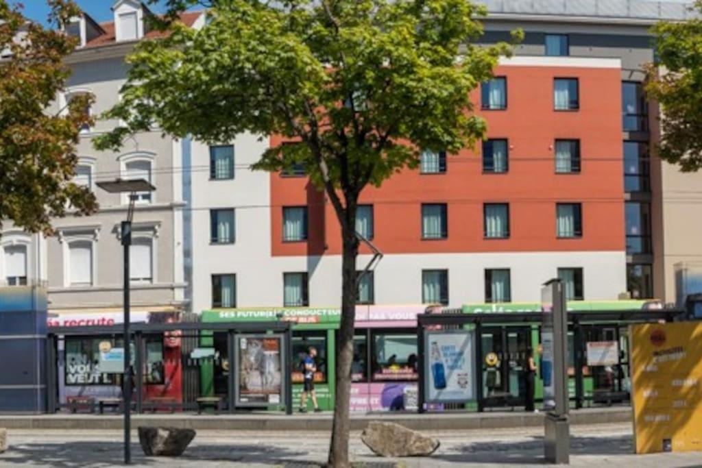 Grand Appartement Mulhouse Exterior foto