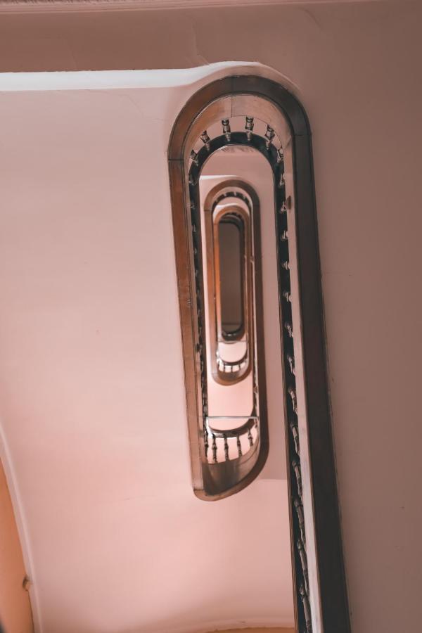 Grand Appartement Mulhouse Exterior foto
